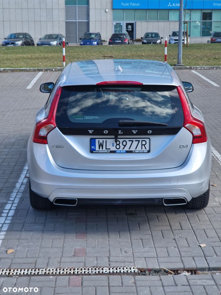 Volvo V60 D4 Drive-E Kinetic - 2