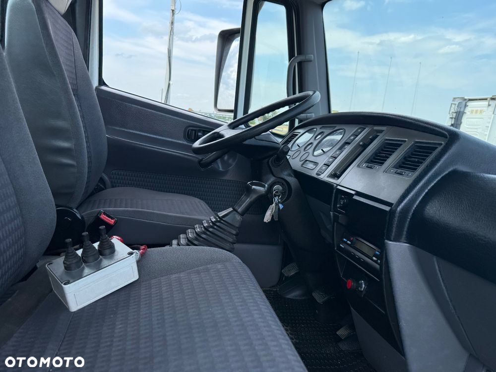 Nissan ATLEON 56.13 / HAKOWIEC / DMC 5600KG / TACHO TARCZKI / 49.000 KM ! ! ! / Z FRANCJI /  STAN BDB / / / - 22