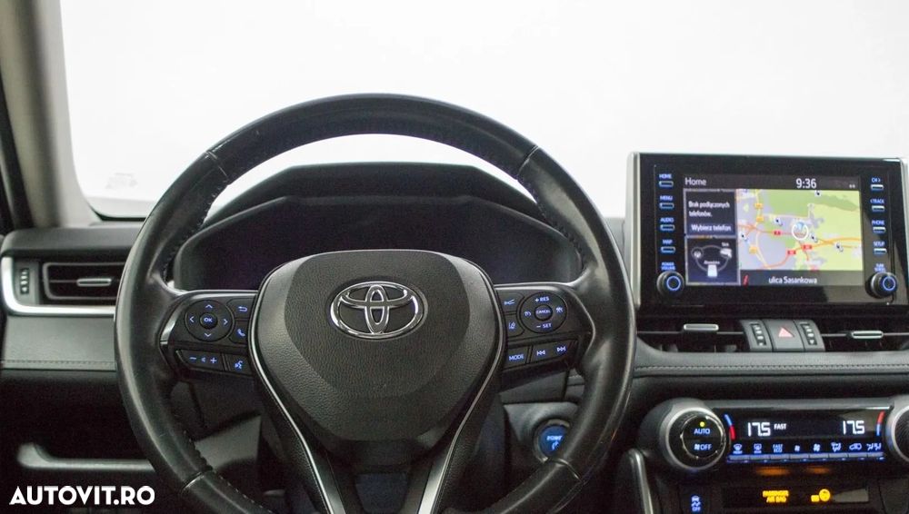 Toyota RAV4 - 2