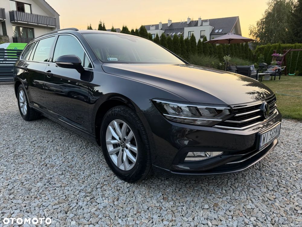 Volkswagen Passat Variant 2.0 TDI EVO Business DSG - 4