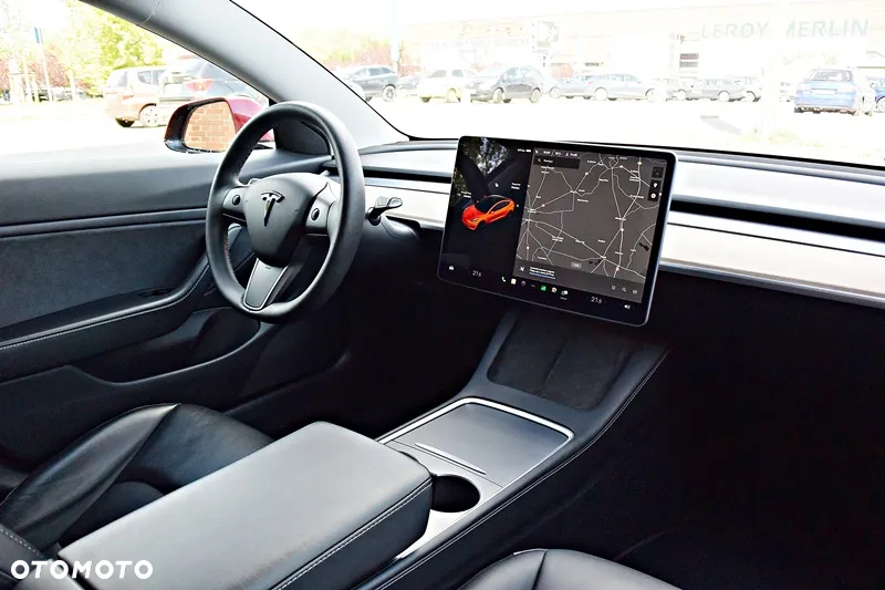 Tesla Model 3 Langstreckenbatterie Allradantrieb Dual Motor - 31