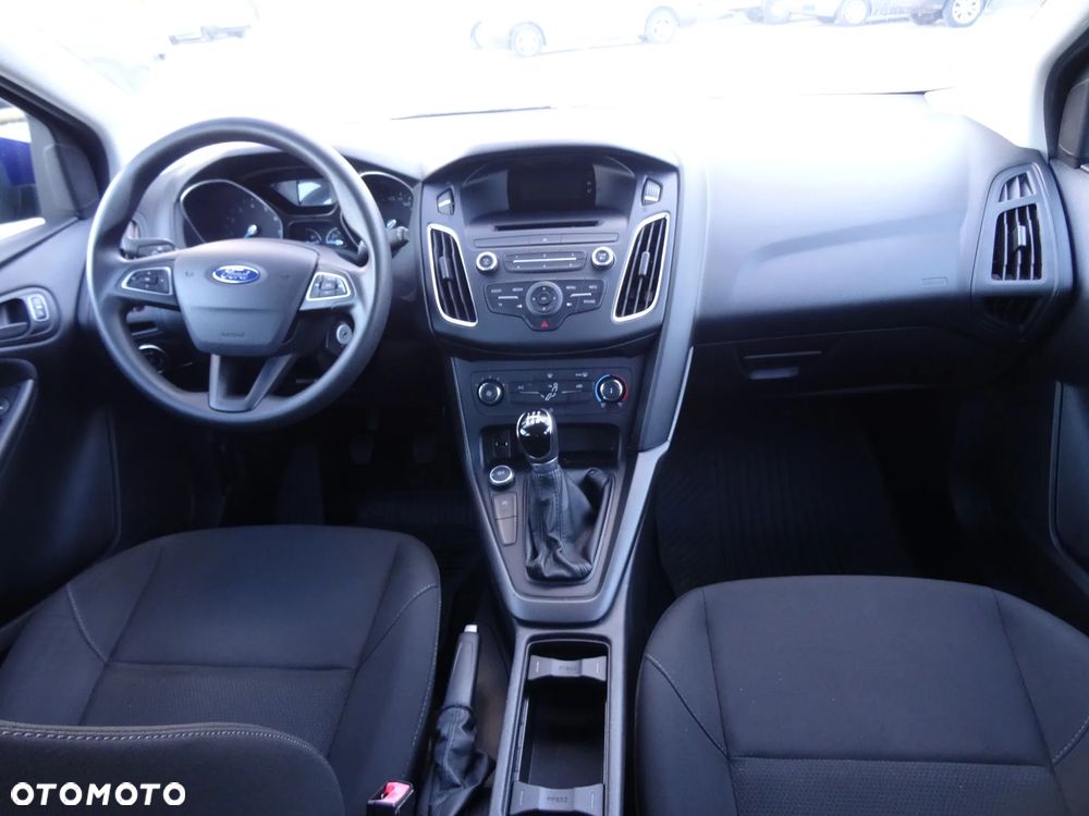 Ford Focus 1.0 EcoBoost Trend - 15