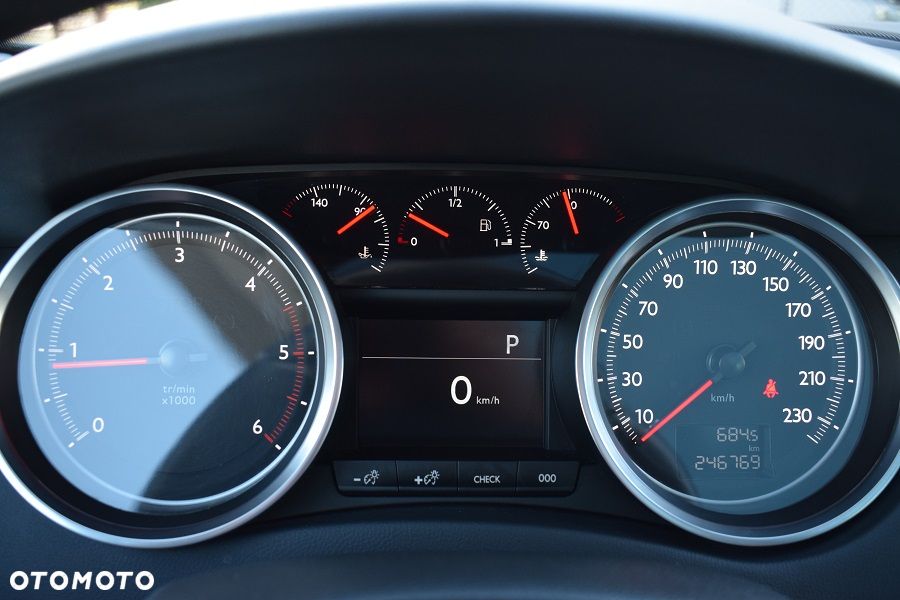 Peugeot 508 BlueHDi 180 EAT6 Stop&Start Allure - 25