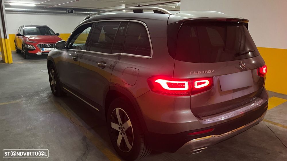 Mercedes-Benz GLB 180 d Progressive - 8