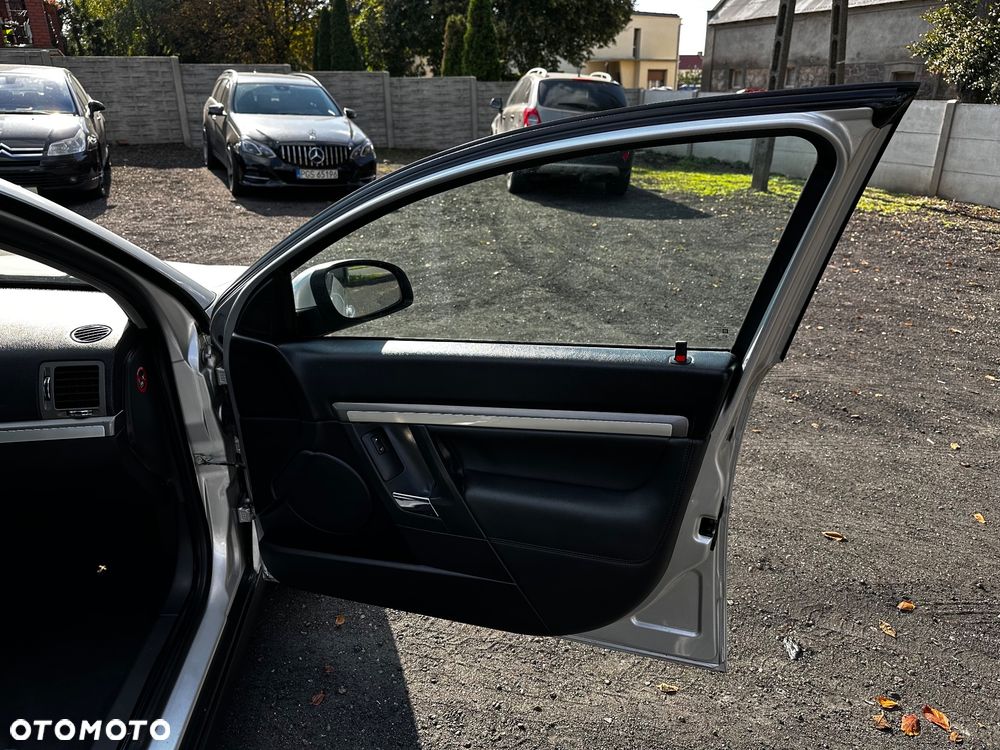 Opel Vectra 1.8 Cosmo - 25