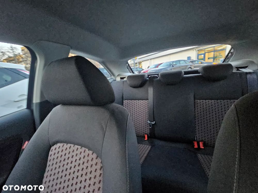 Seat Ibiza 1.2 12V Reference - 13