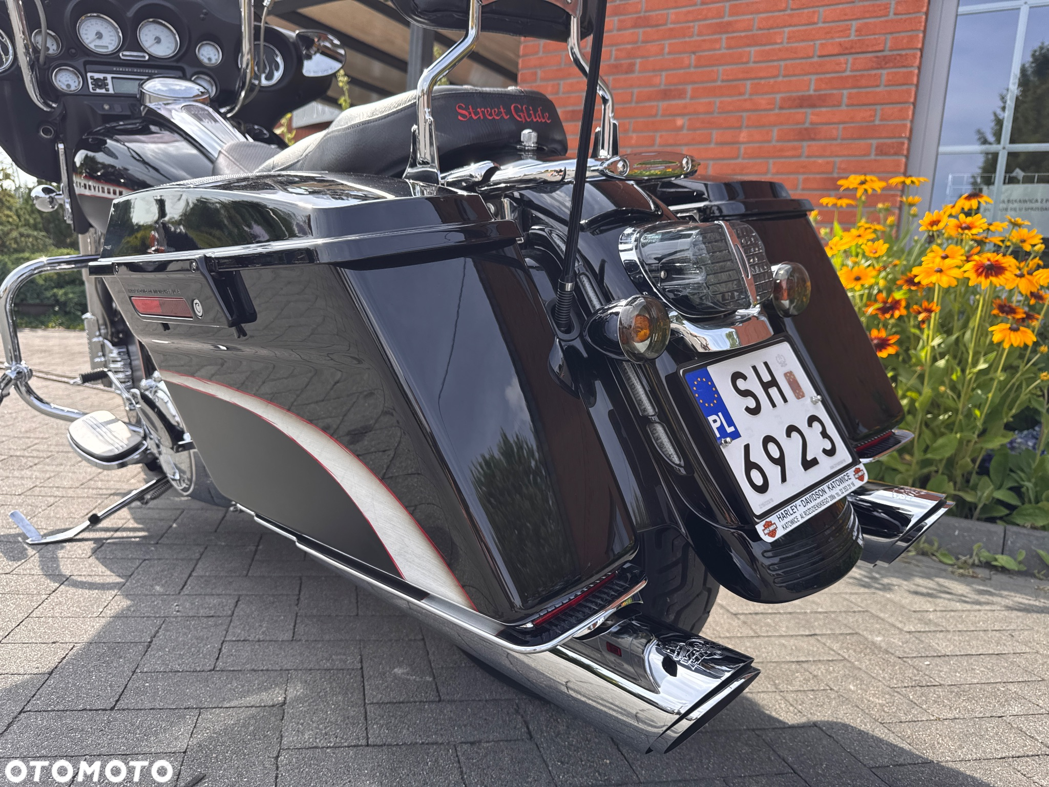 Harley-Davidson Touring Street Glide - 16