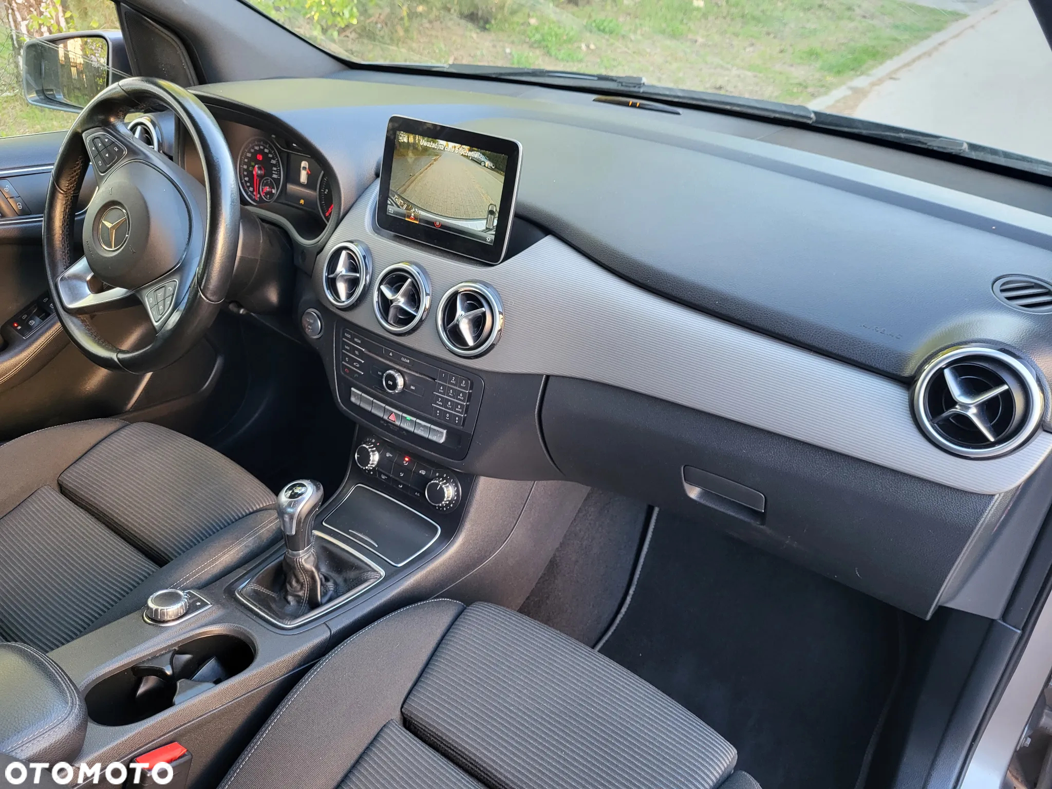 Mercedes-Benz Klasa B 180 CDI BlueEFFICIENCY Edition Style - 26