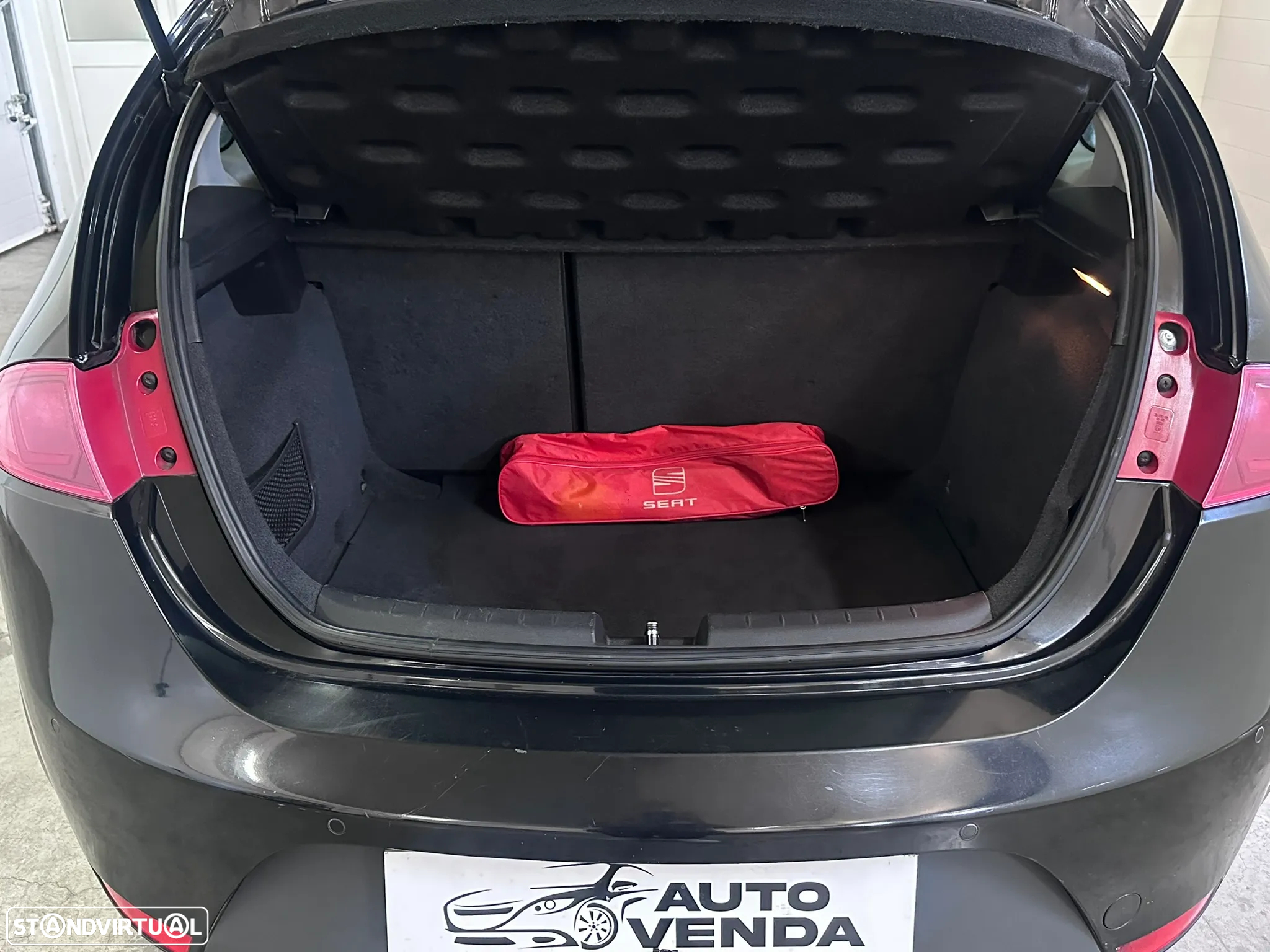 SEAT Leon 2.0 TDI FR DPF - 16