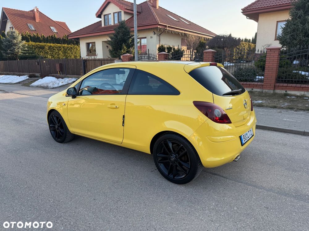 Opel Corsa 1.2 16V Color Edition EasyTronic - 4