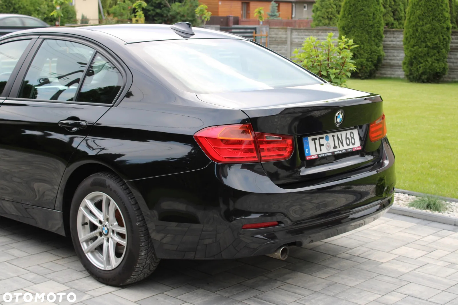 BMW Seria 3 - 18