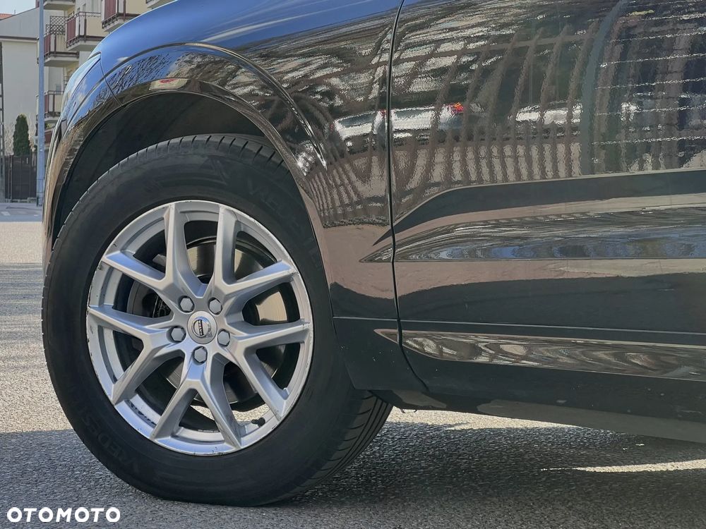 Volvo XC 60 D4 Momentum Pro - 6
