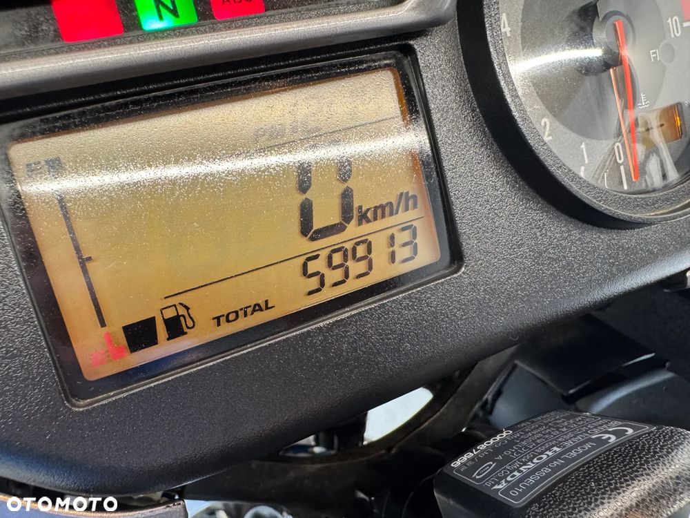 Honda XL - 32