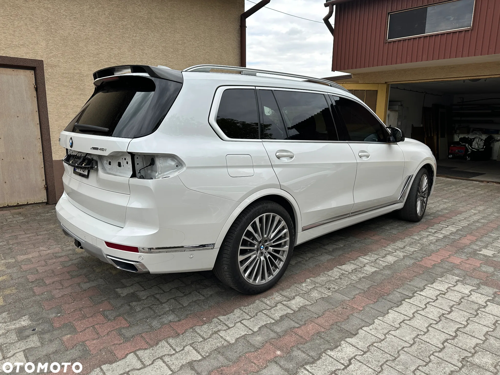 BMW X7 xDrive40i - 7