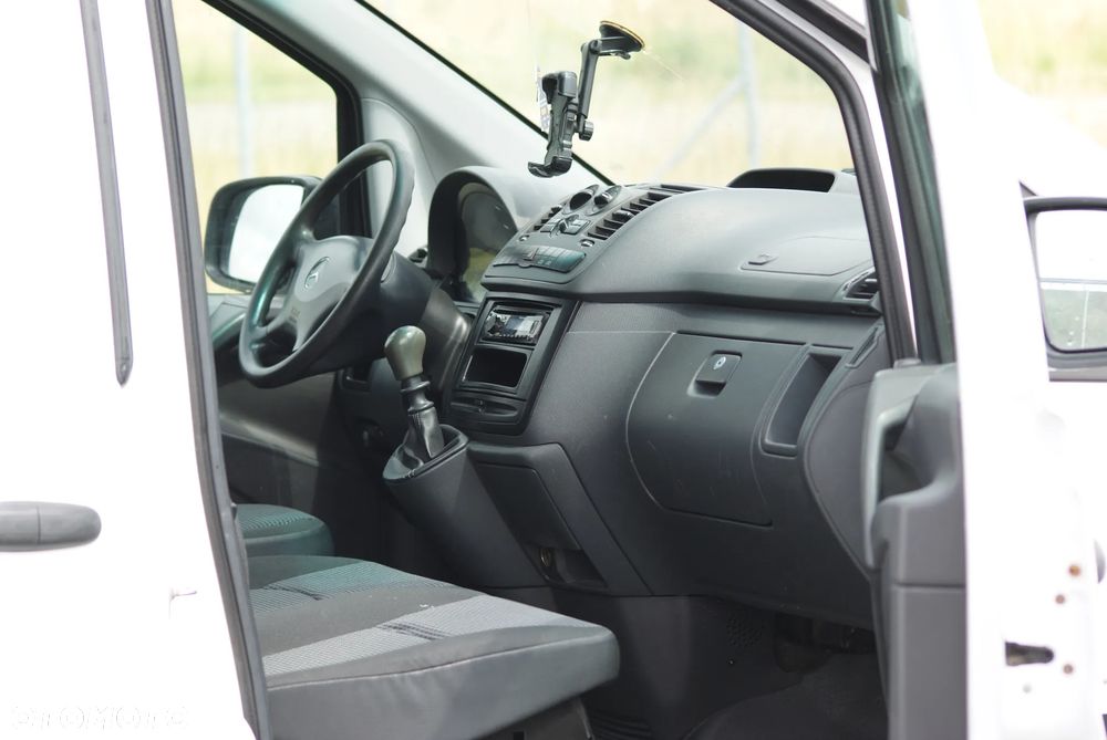 Mercedes-Benz VITO - 16