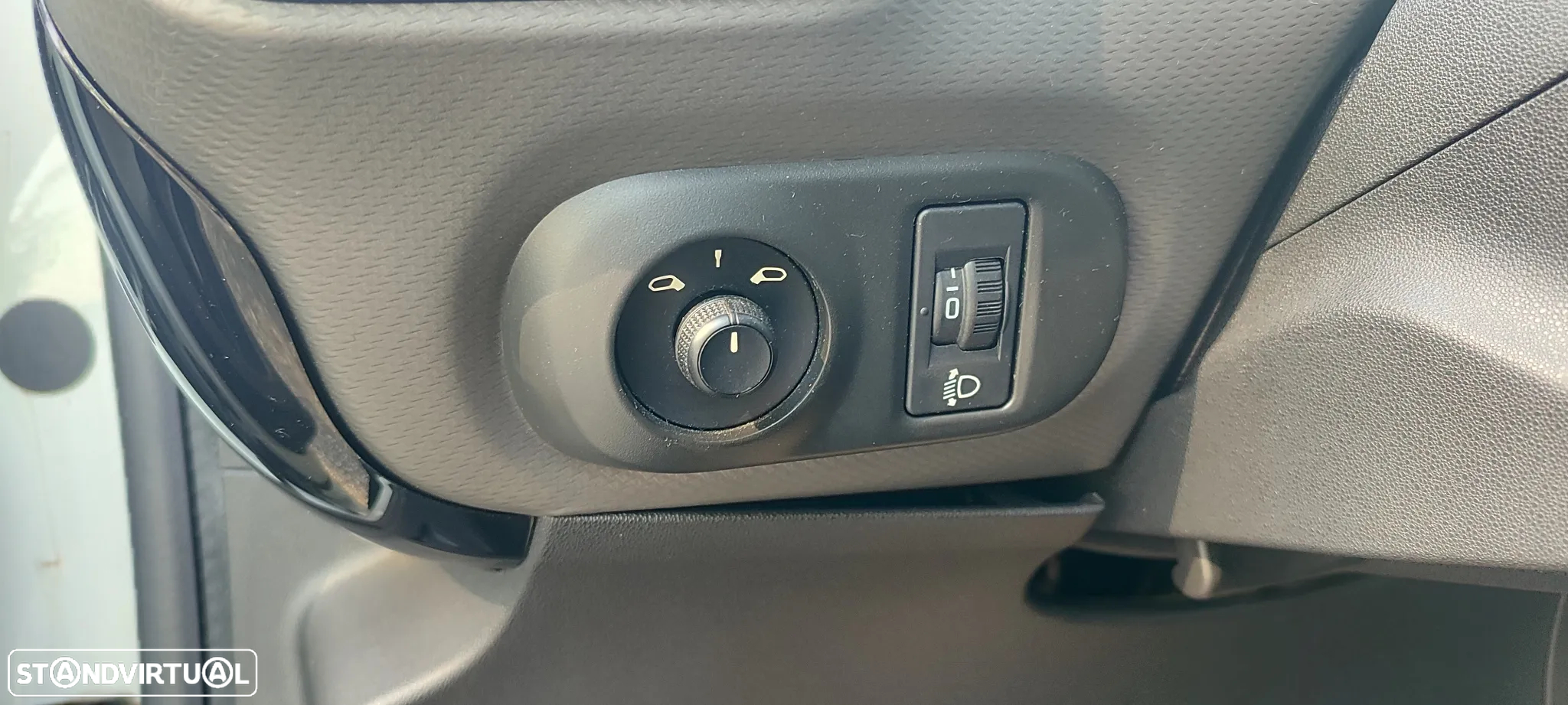 Citroën C4 Cactus 1.2 PureTech Live - 20