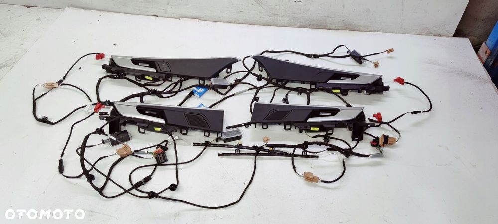 KALMKI WIĄZKI BOCZKÓW AUDI A4 B9 AMBIENTE KOMPLET - 1