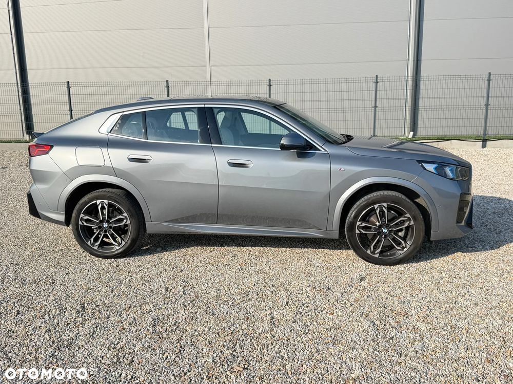 BMW X2 sDrive20i Advantage Plus - 3