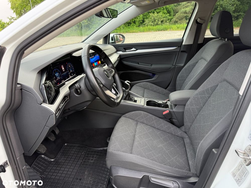 Volkswagen Golf 2.0 TDI Life - 28