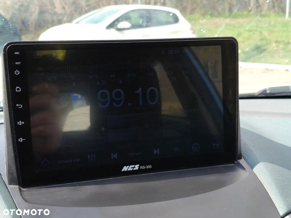 Ford Fiesta 1.25 Viva - 23