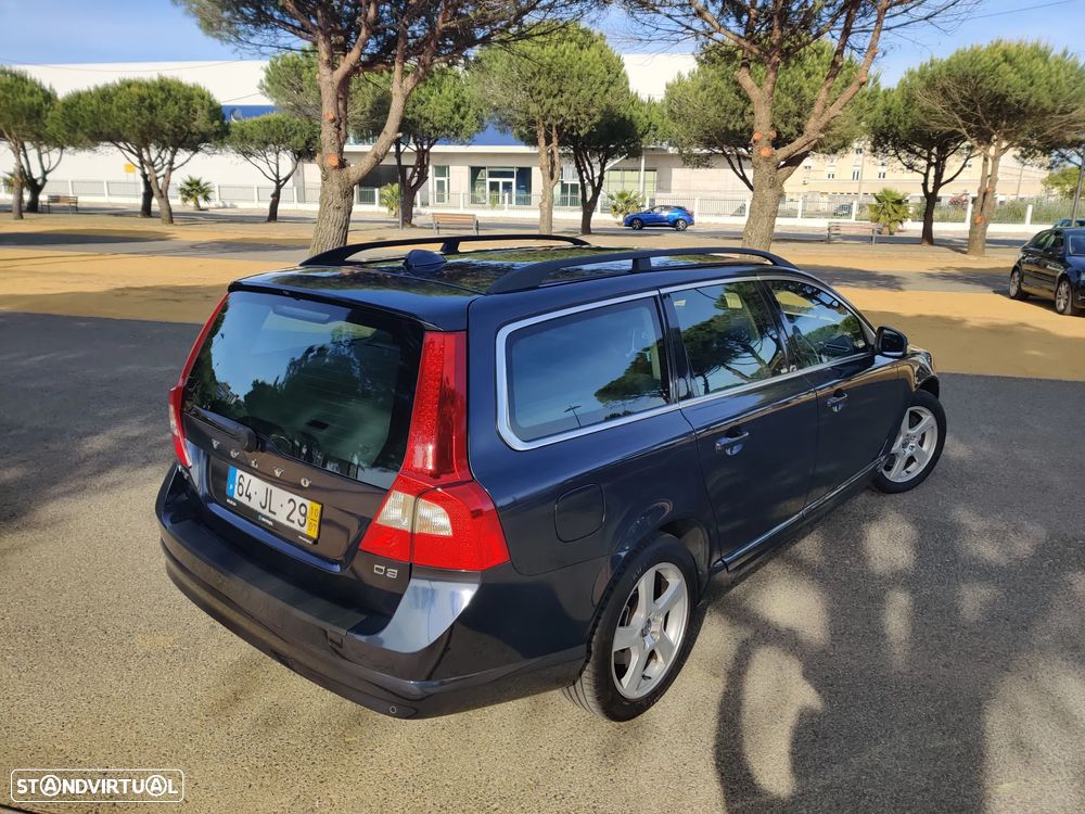 Volvo V70 2.0 D3 Momentum Start/Stop - 9