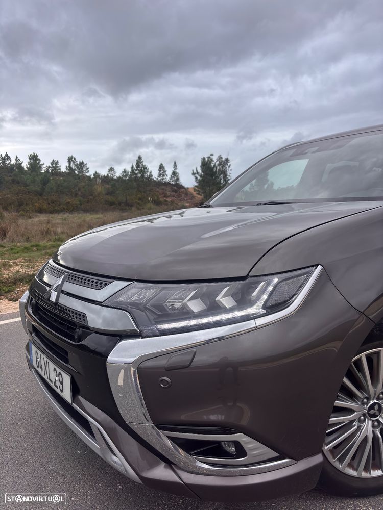 Mitsubishi Outlander 2.0 PHEV Intense Navi - 5
