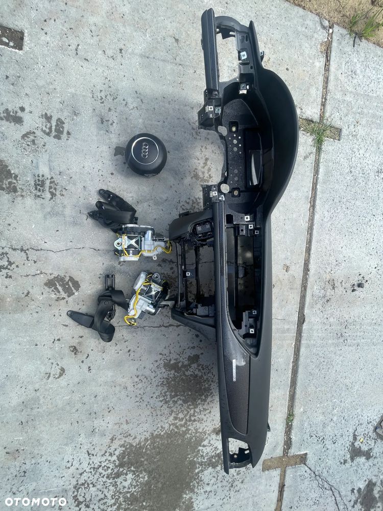 DESKA ROZDZIELCZA AUDI A6 S6 C7