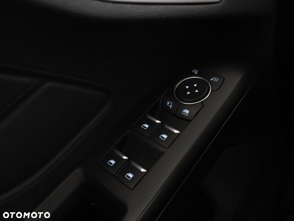 Ford Focus 2.0 EcoBlue Titanium - 32