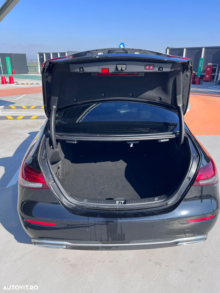 Mercedes-Benz E 200 9G-TRONIC - 8