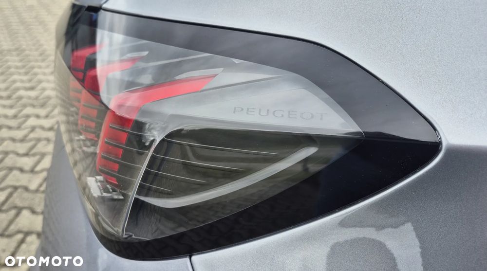 Peugeot 208 1.2 PureTech Allure Pack S&S EAT8 - 31