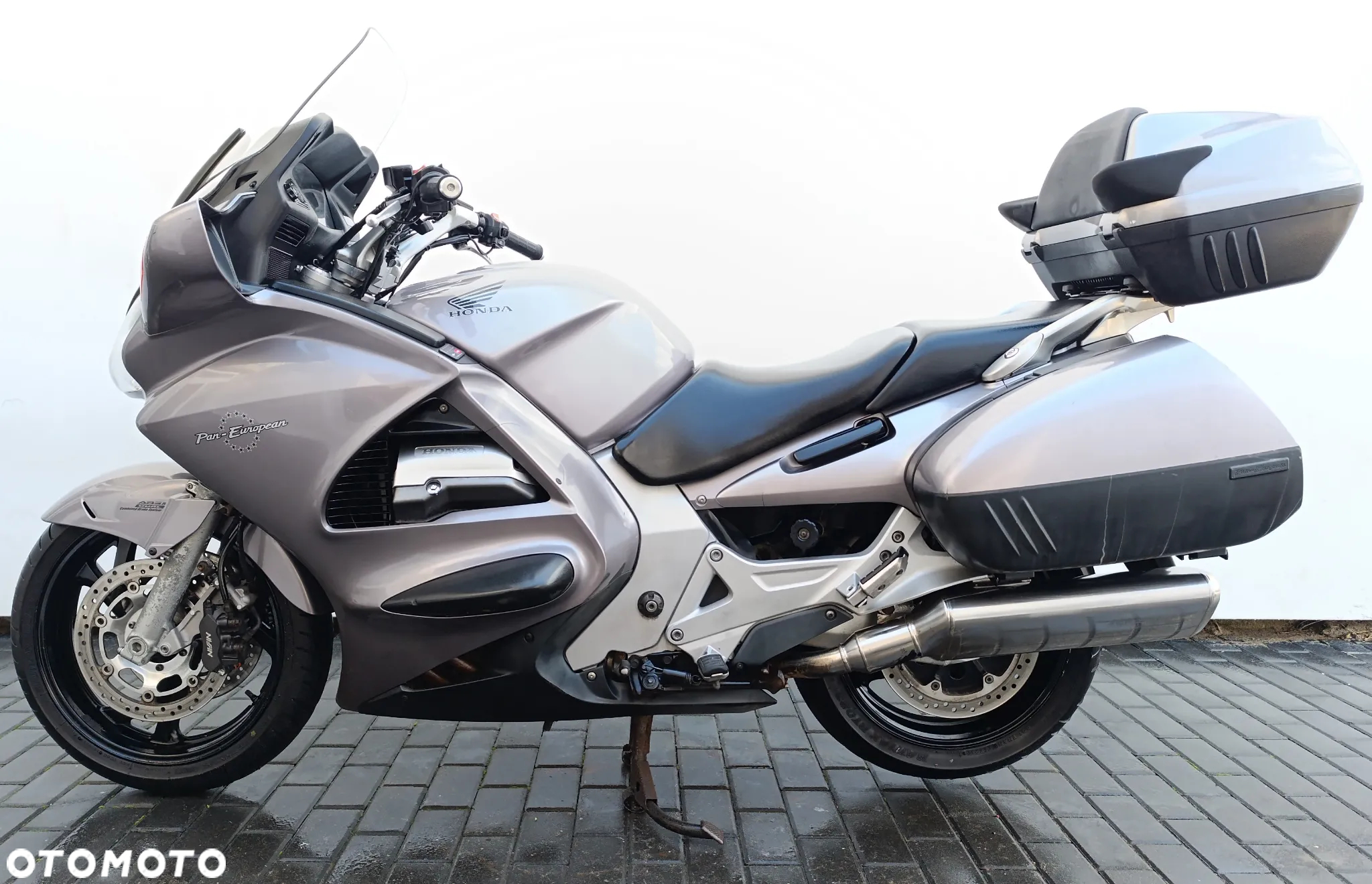 Honda ST - 3