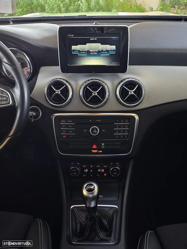 Mercedes-Benz GLA 180 (CDI) d Urban - 22