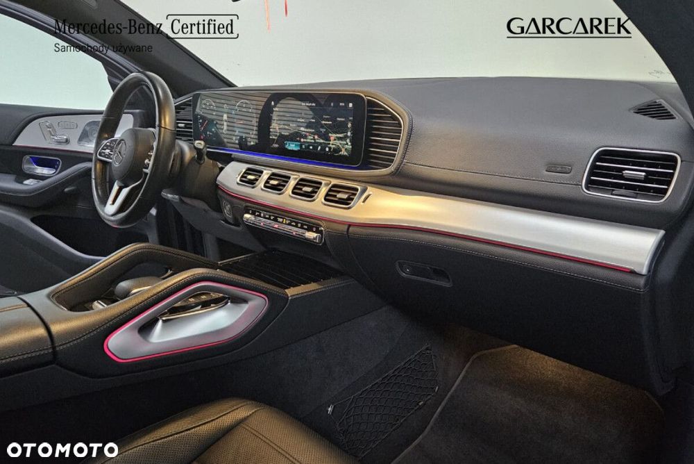 Mercedes-Benz GLE - 24