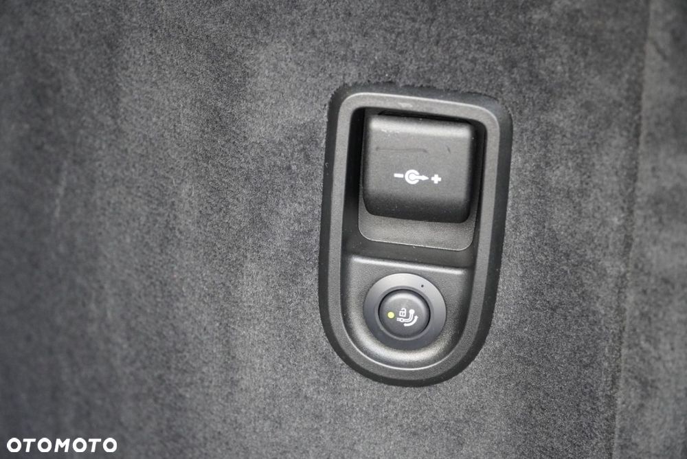 BMW Seria 5 520d Sport Line sport - 25