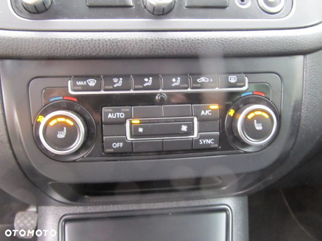 Volkswagen Tiguan 2.0 TDI 4Mot Perfectline R-Style - 26