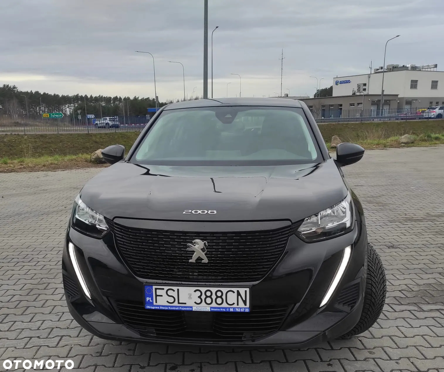 Peugeot 2008 - 11