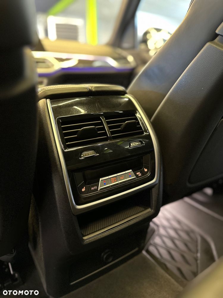 BMW X5 - 27