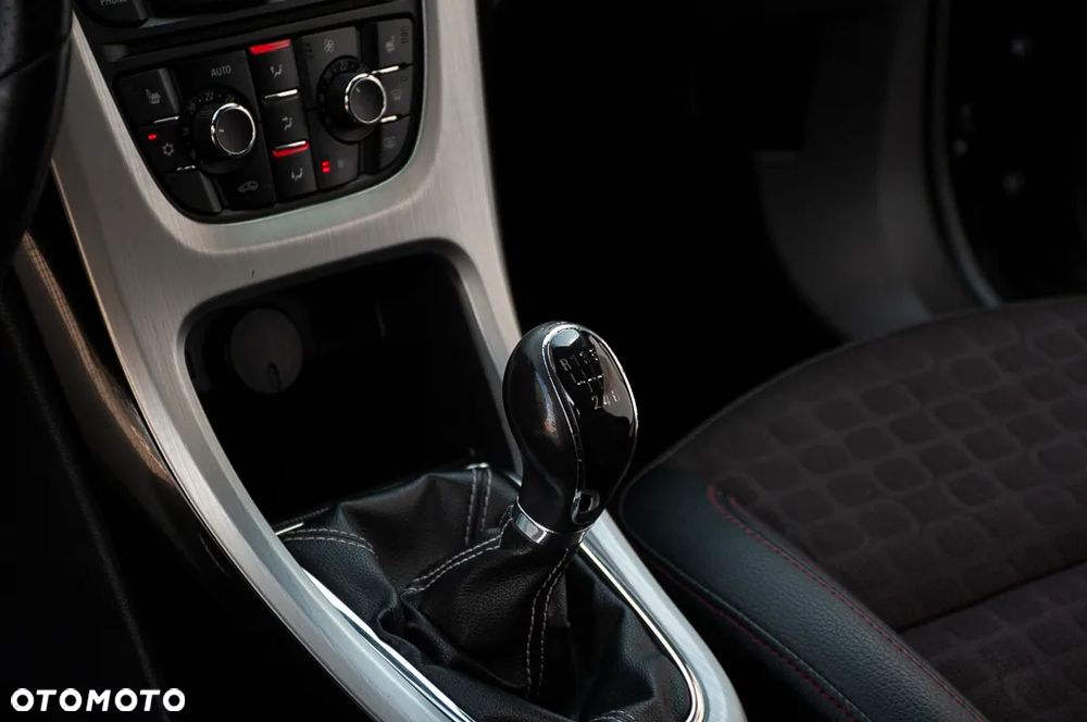 Opel Astra 1.4 Turbo ecoFLEX Start/Stop Innovation - 31