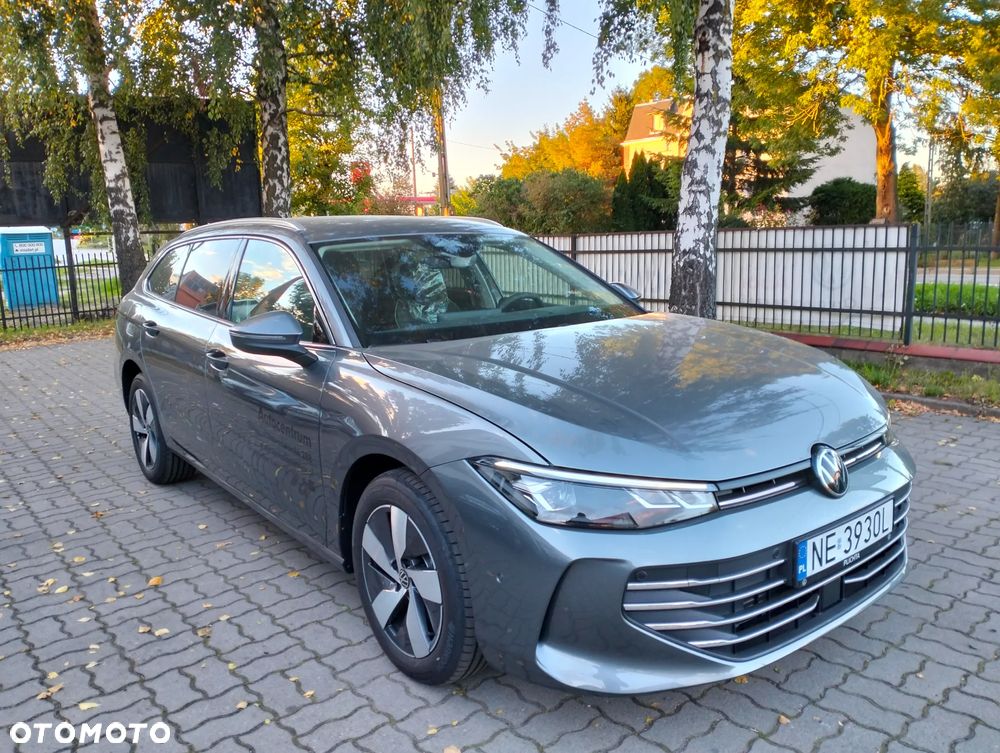 Volkswagen Passat 2.0 TDI EVO Business DSG - 2