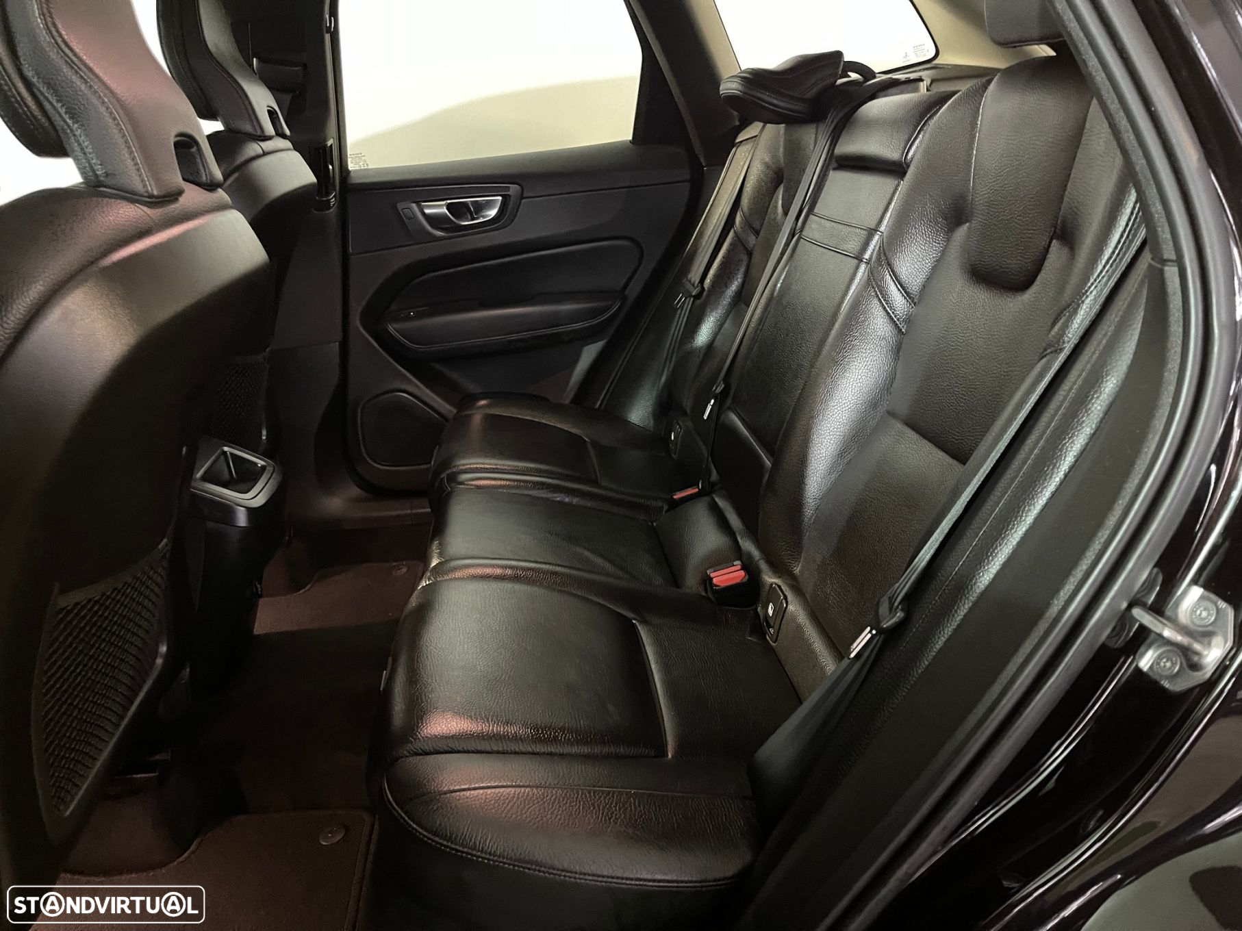 Volvo XC 60 2.0 D4 Inscription Geartronic - 11