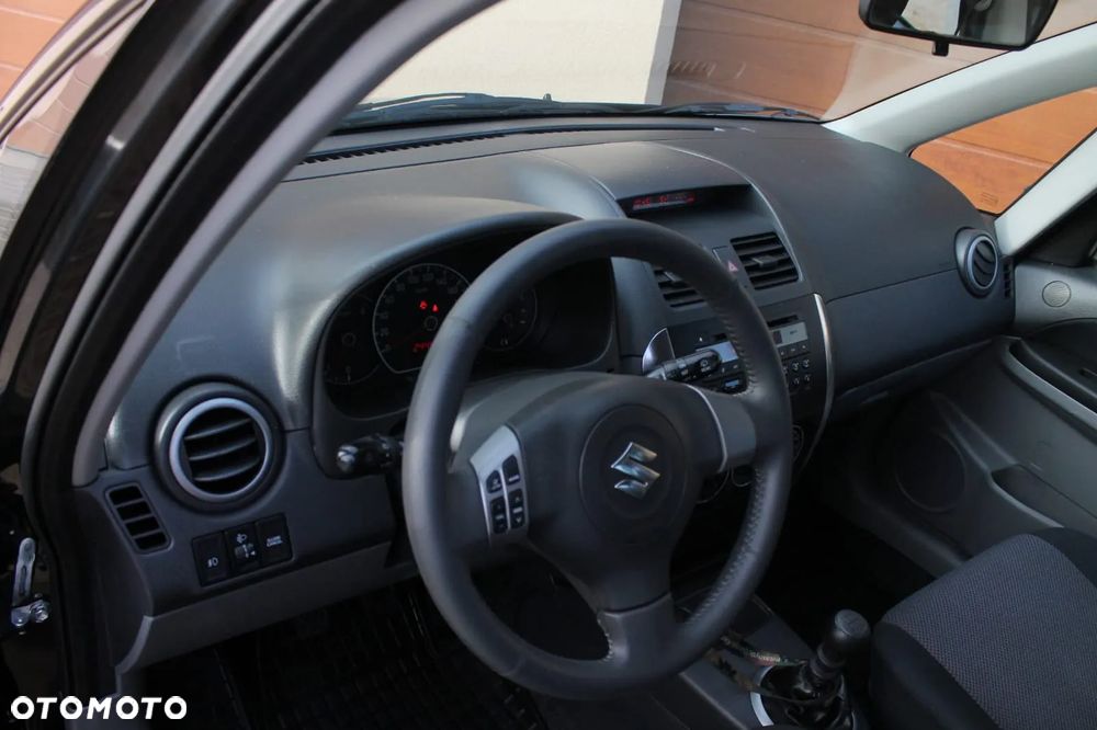 Suzuki SX4 1.9 DDiS 4WD GS / Premium - 6