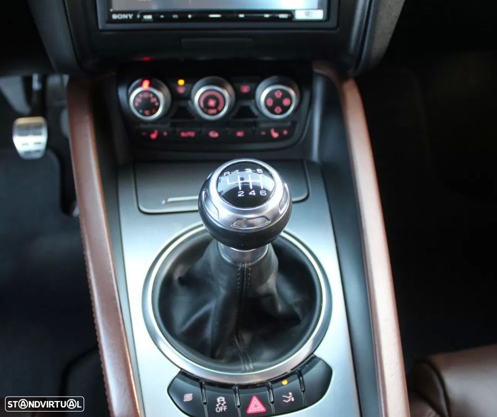 Audi TT Coupé 2.0 TDI quattro - 16