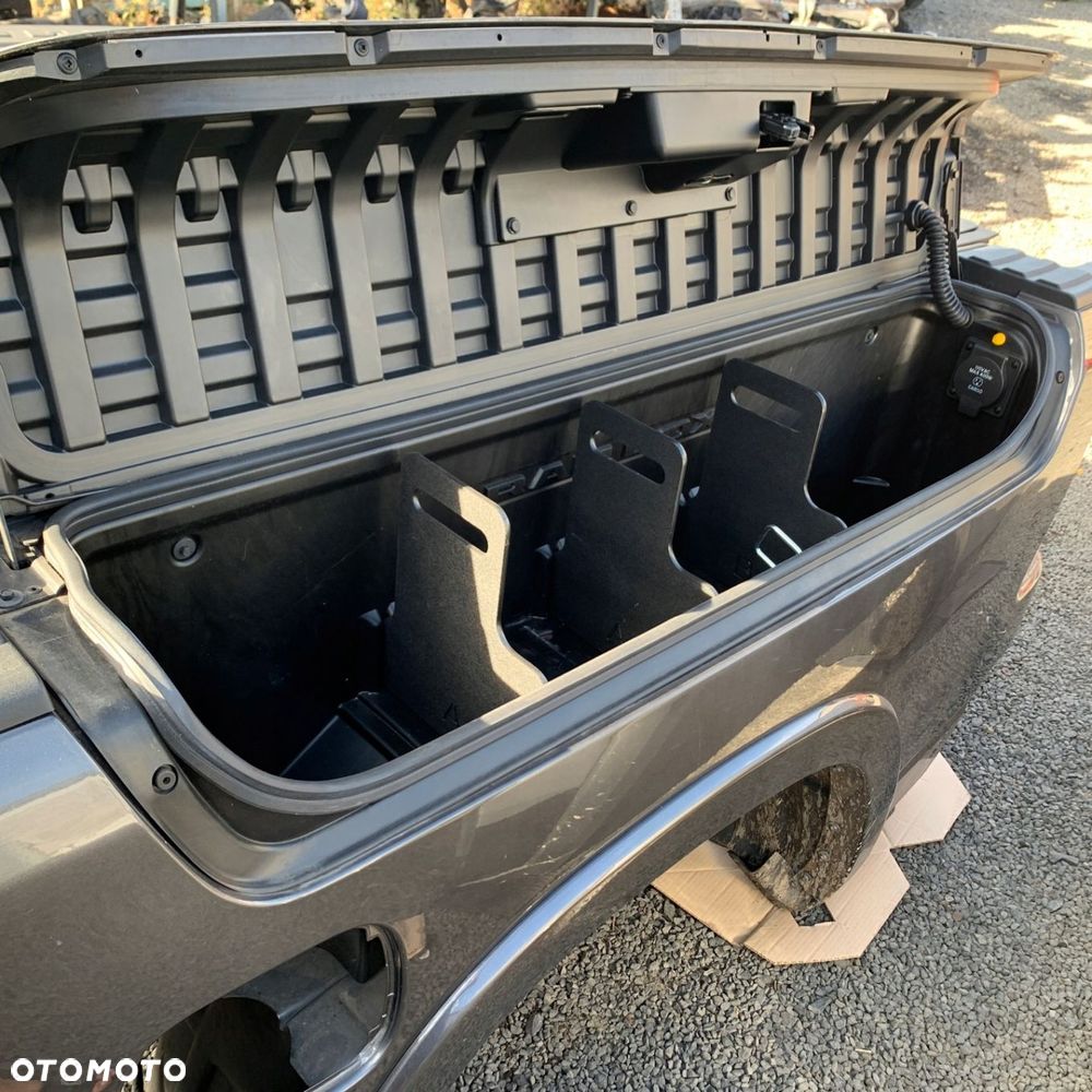 Paka zabudowa ćwiartka RAMBOX PAU błotnik tył DODGE RAM V 1500 LIMITED 22r - 11