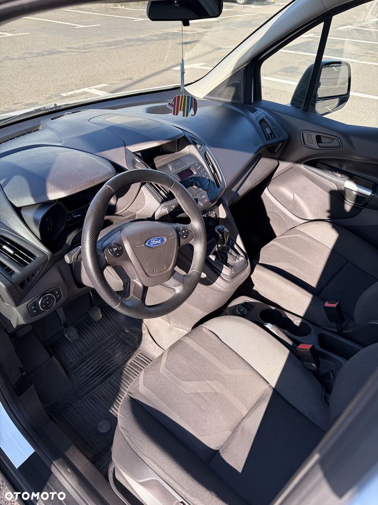 Ford Transit Connect - 5