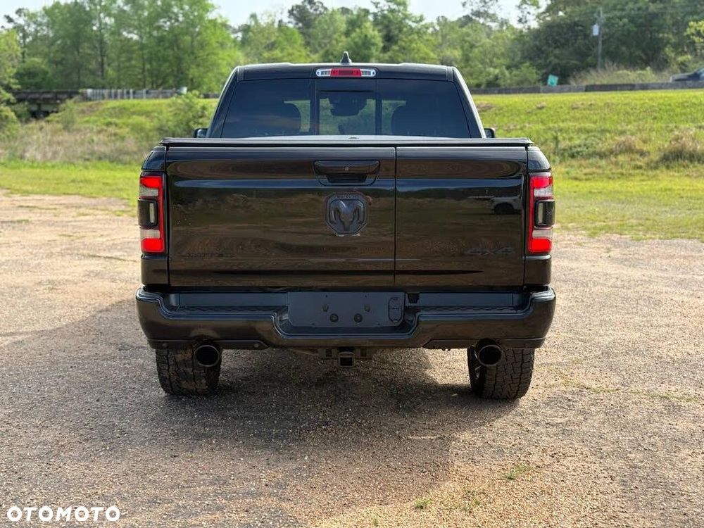 RAM 1500 5.7 Crew Cab Limited - 4