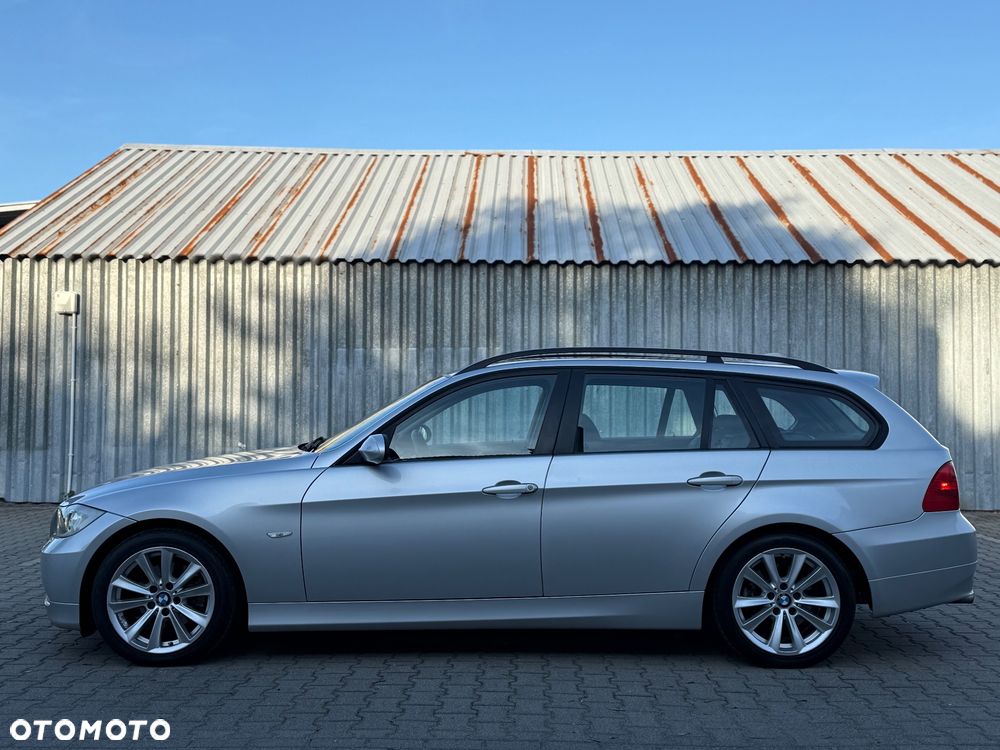 BMW Seria 3 320d - 13