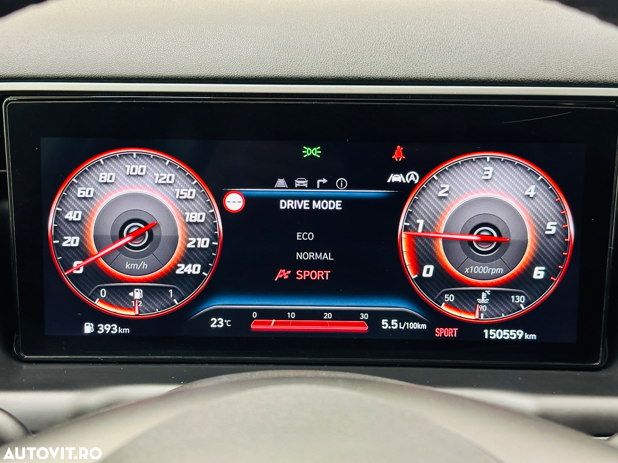 Hyundai Tucson - 38