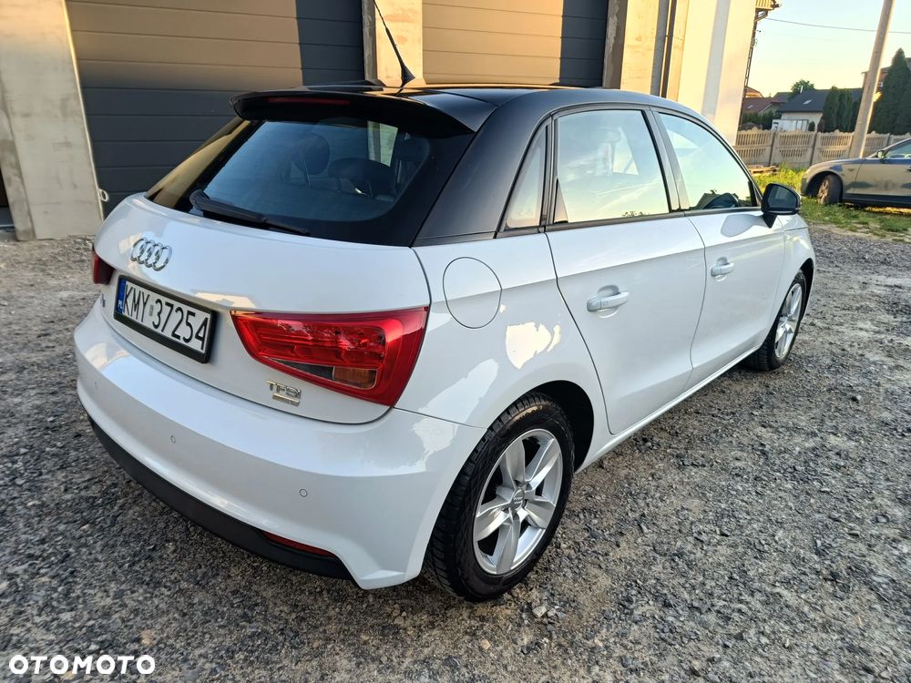 Audi A1 Sportback 1.0 TFSI ultra Design - 4