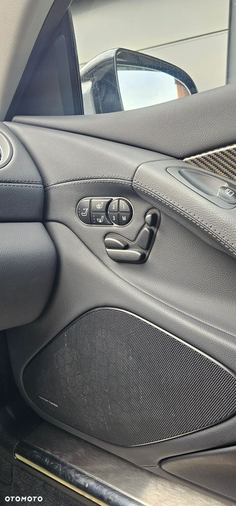 Mercedes-Benz SL 63 AMG SPEEDSHIFT MCT - 27