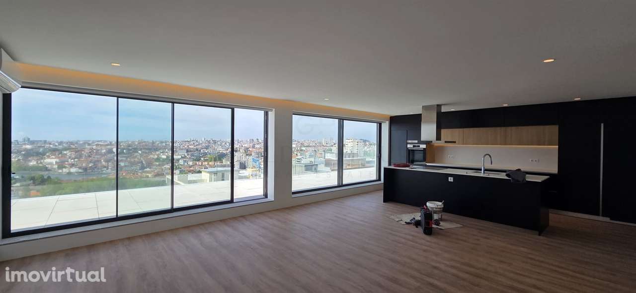 Penthouse T4 Eleven Gaia | 3 Suítes e Terraços Monumentais - Grande imagem: 3/25